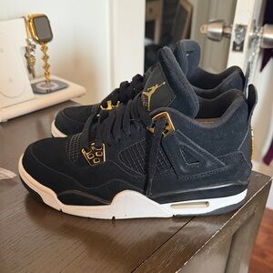 Jordan Royalty 4s